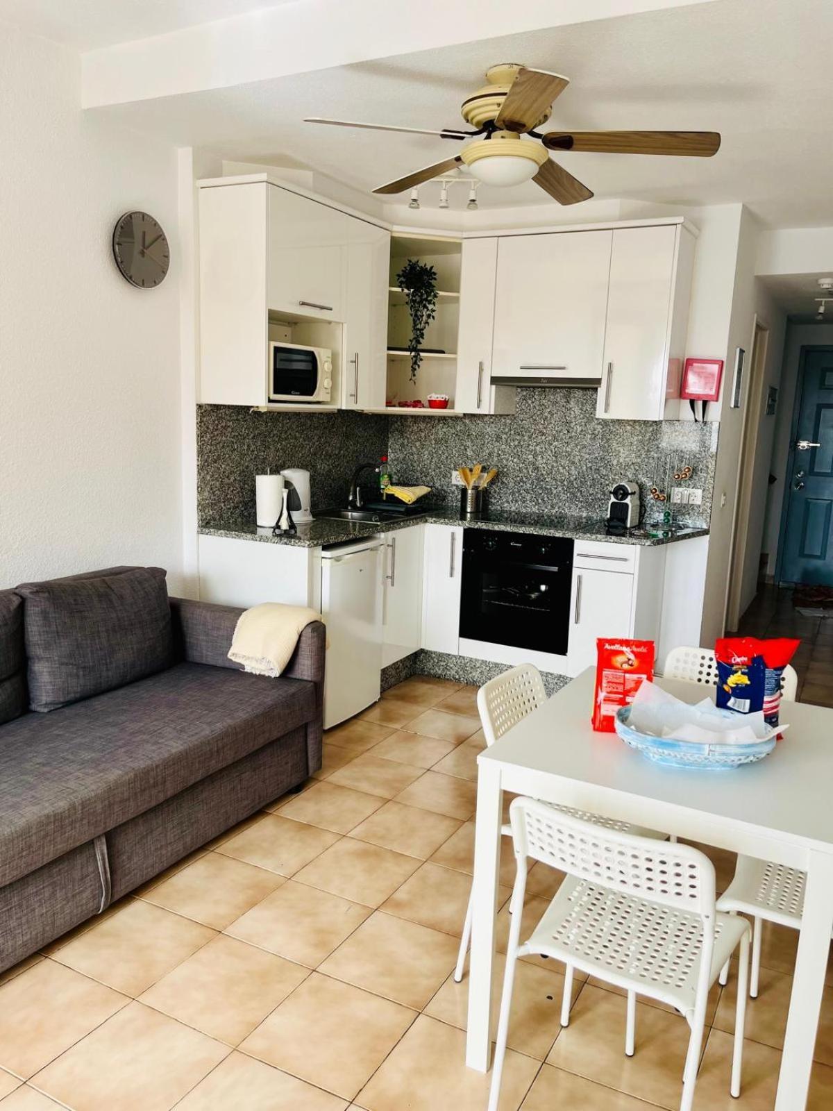 Castle Margherita'S Apartments Los Cristianos  Kültér fotó