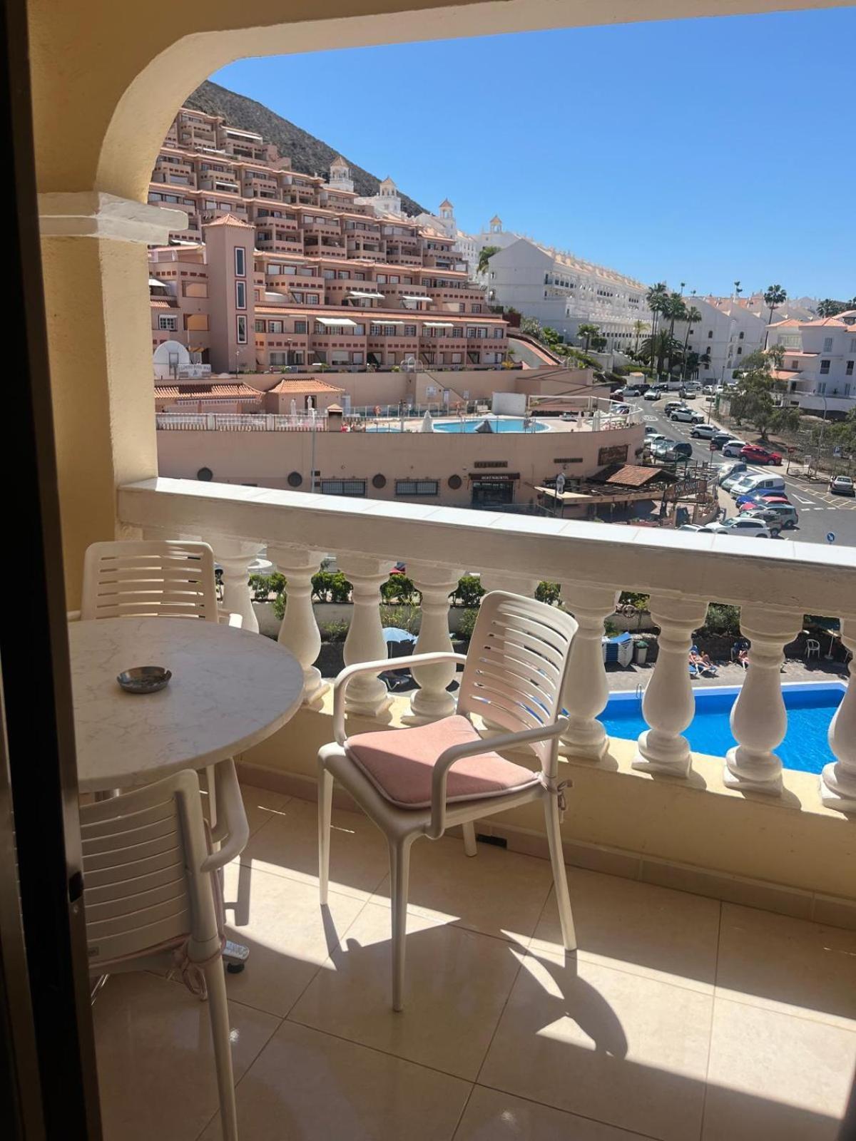 Castle Margherita'S Apartments Los Cristianos  Kültér fotó